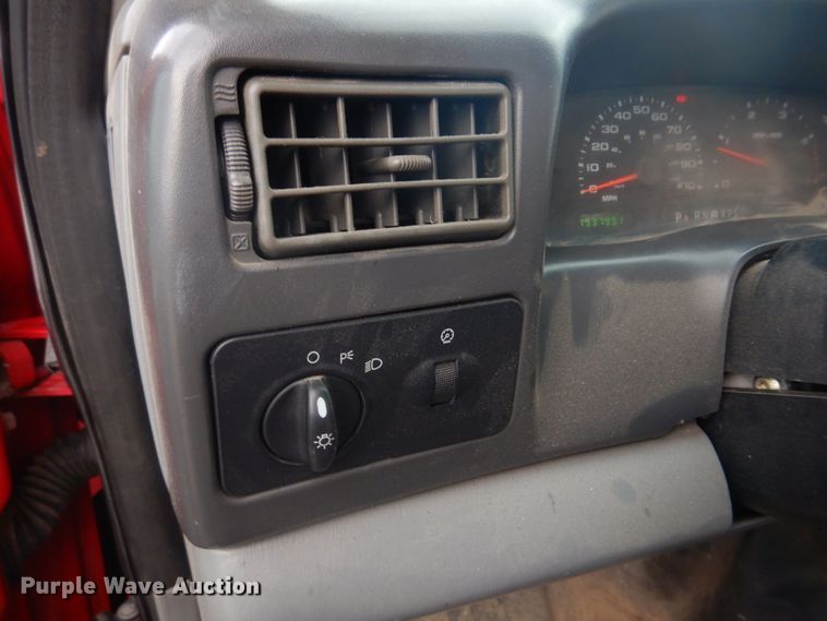 image for item DM7261 2004 Ford F550 Super Duty  utility / service truck