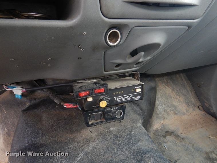 image for item DM7261 2004 Ford F550 Super Duty  utility / service truck