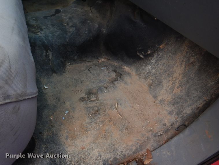 image for item DM7261 2004 Ford F550 Super Duty  utility / service truck