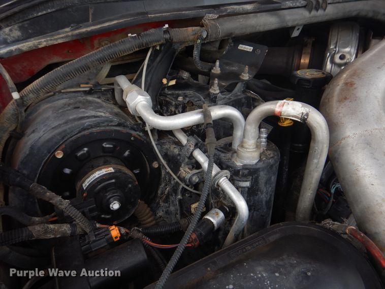 image for item DM7261 2004 Ford F550 Super Duty  utility / service truck