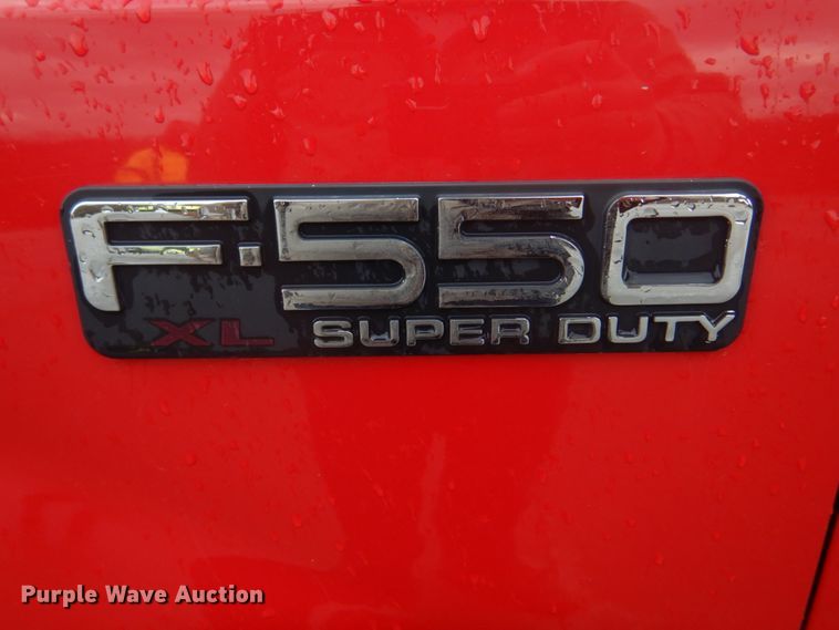 image for item DM7261 2004 Ford F550 Super Duty  utility / service truck