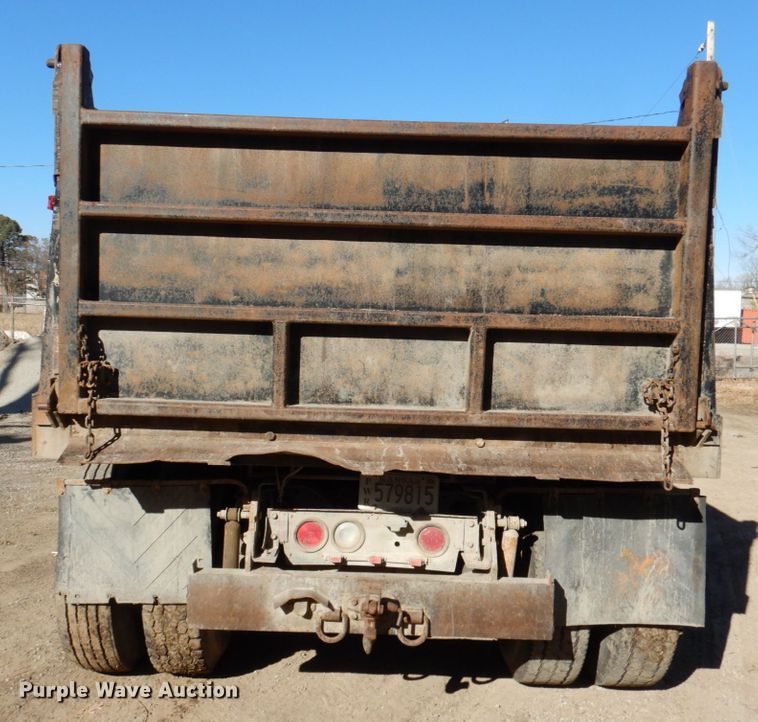 image for item DN1269 1998 Mack CH613  dump truck
