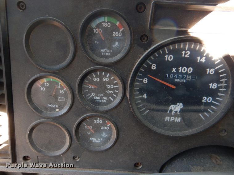 image for item DN1269 1998 Mack CH613  dump truck