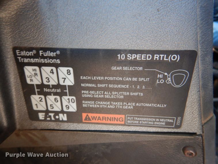 image for item DN1269 1998 Mack CH613  dump truck