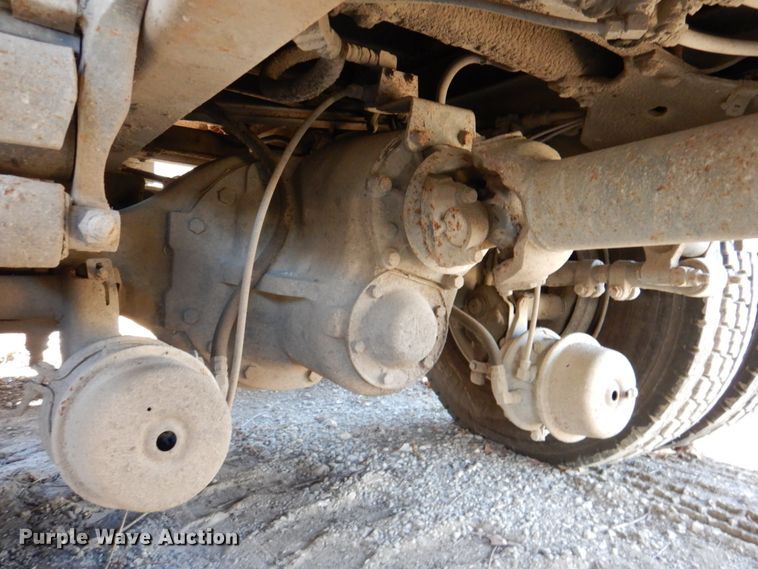 image for item DN1269 1998 Mack CH613  dump truck