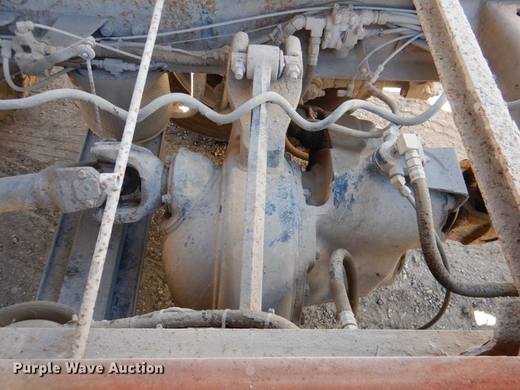 image for item DN1269 1998 Mack CH613  dump truck