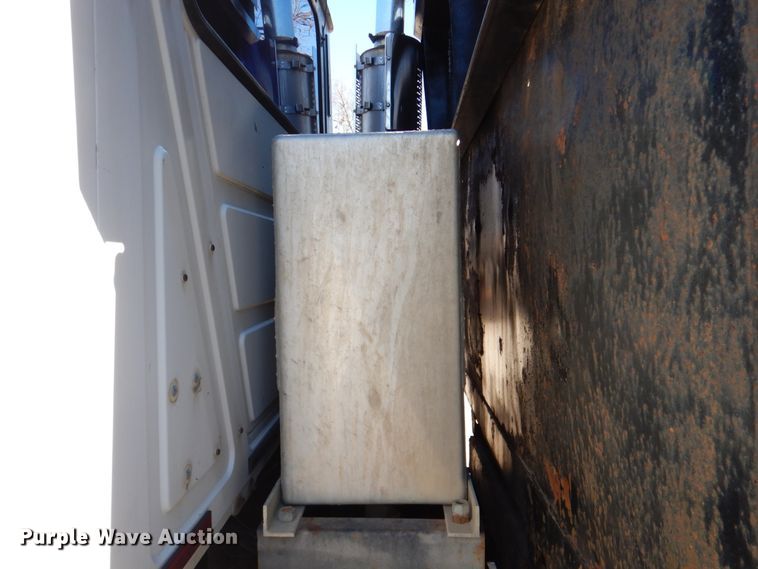 image for item DN1269 1998 Mack CH613  dump truck