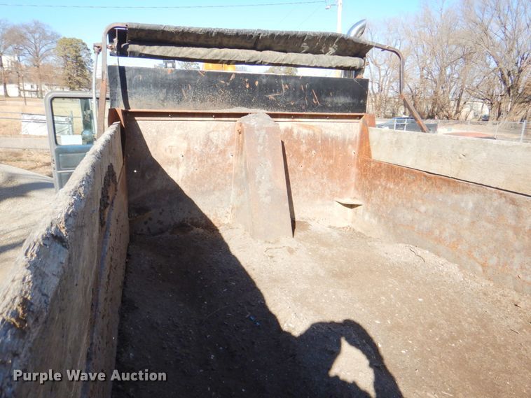 image for item DN1269 1998 Mack CH613  dump truck