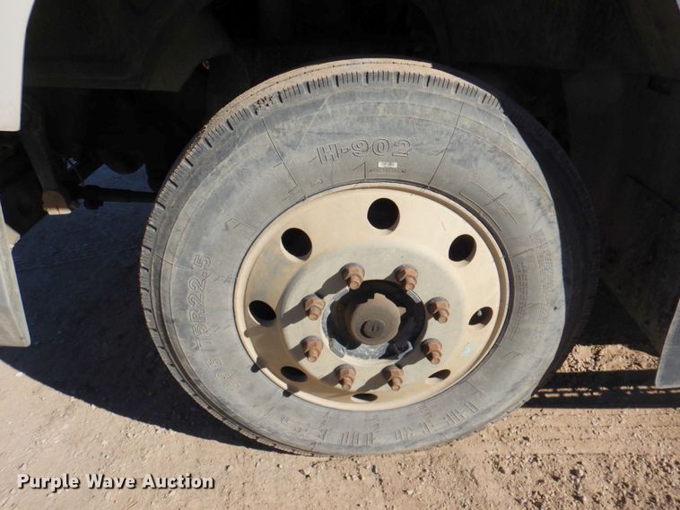 image for item DN1269 1998 Mack CH613  dump truck