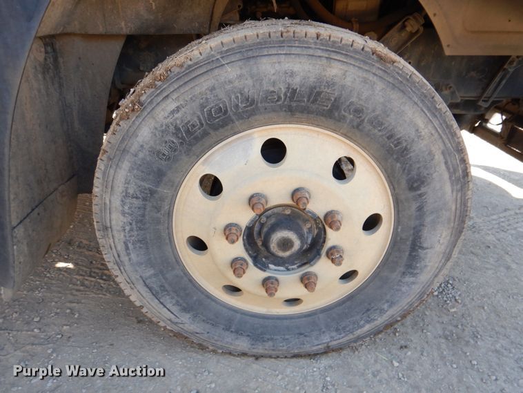 image for item DN1269 1998 Mack CH613  dump truck