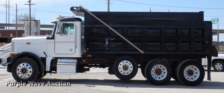 image for item DN7311 1995 Peterbilt 379  dump truck