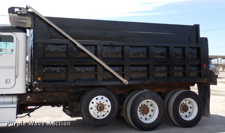 image for item DN7311 1995 Peterbilt 379  dump truck