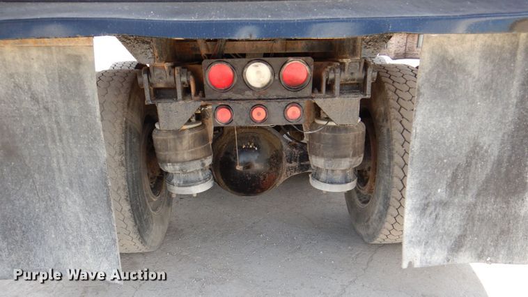 image for item DN7311 1995 Peterbilt 379  dump truck