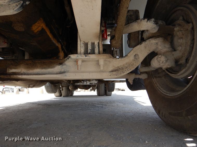 image for item DN7311 1995 Peterbilt 379  dump truck