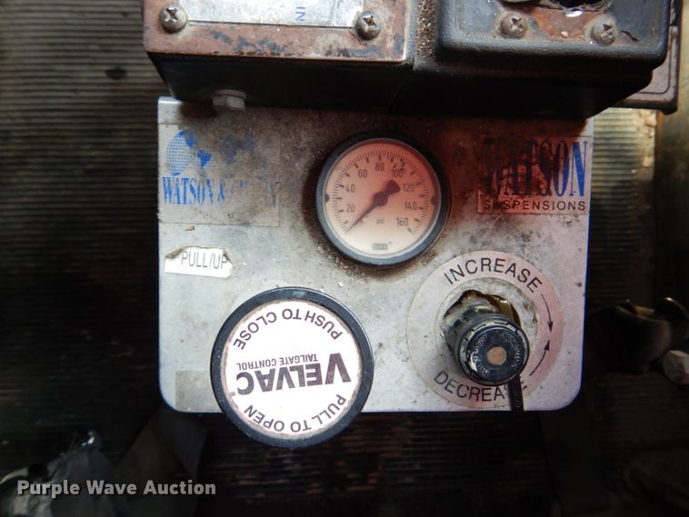 image for item DN7311 1995 Peterbilt 379  dump truck