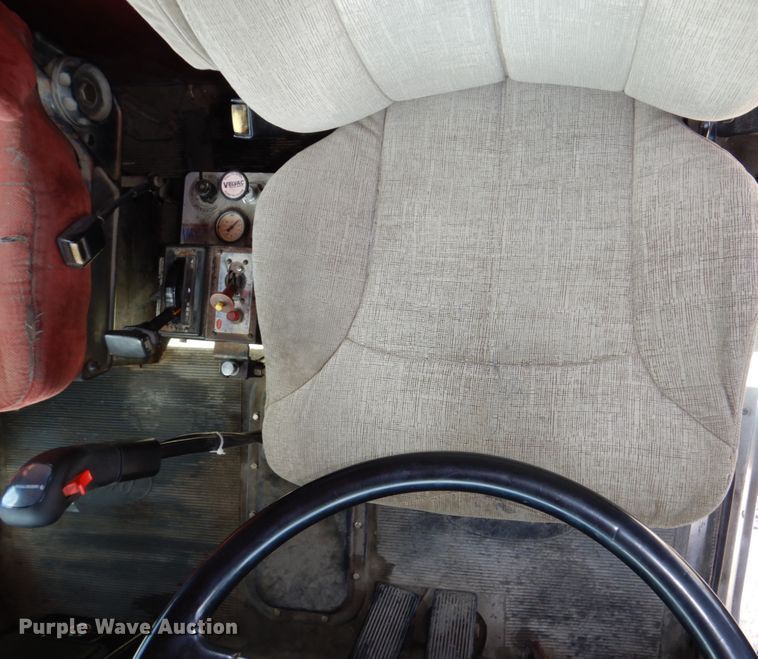 image for item DN7311 1995 Peterbilt 379  dump truck