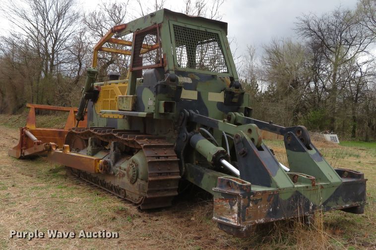 image for item DN7939 1975 Caterpillar D8K  dozer