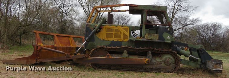 image for item DN7939 1975 Caterpillar D8K  dozer