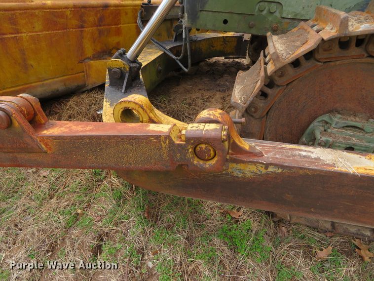 image for item DN7939 1975 Caterpillar D8K  dozer