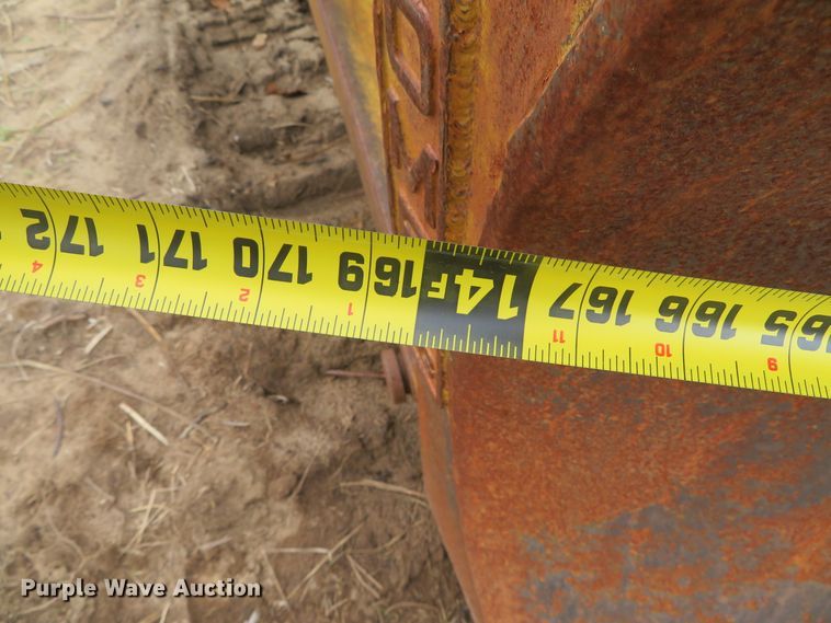 image for item DN7939 1975 Caterpillar D8K  dozer