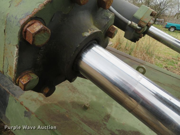 image for item DN7939 1975 Caterpillar D8K  dozer