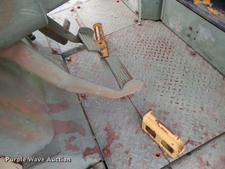 image for item DN7939 1975 Caterpillar D8K  dozer