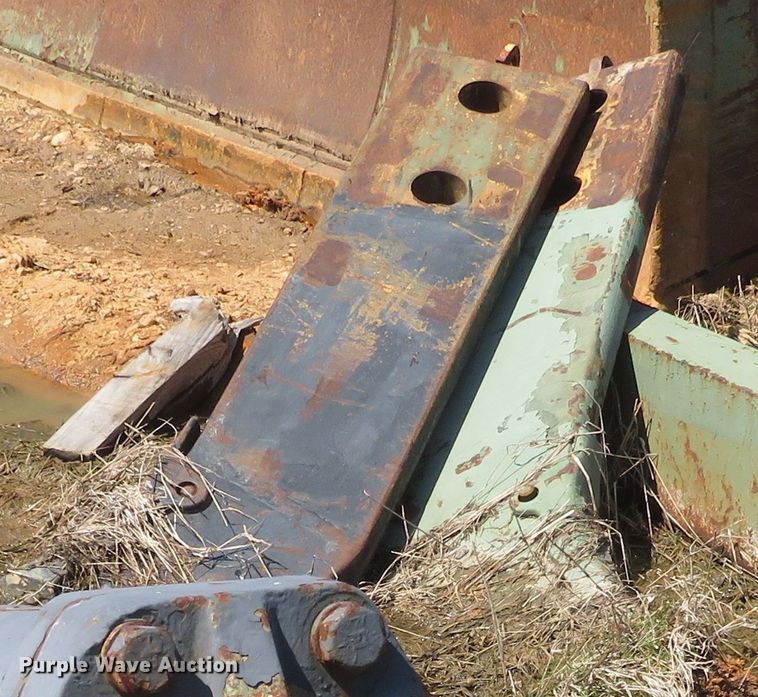 image for item DN7939 1975 Caterpillar D8K  dozer