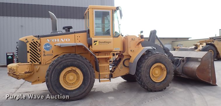 image for item DP4516 2003 Volvo L110E  wheel loader