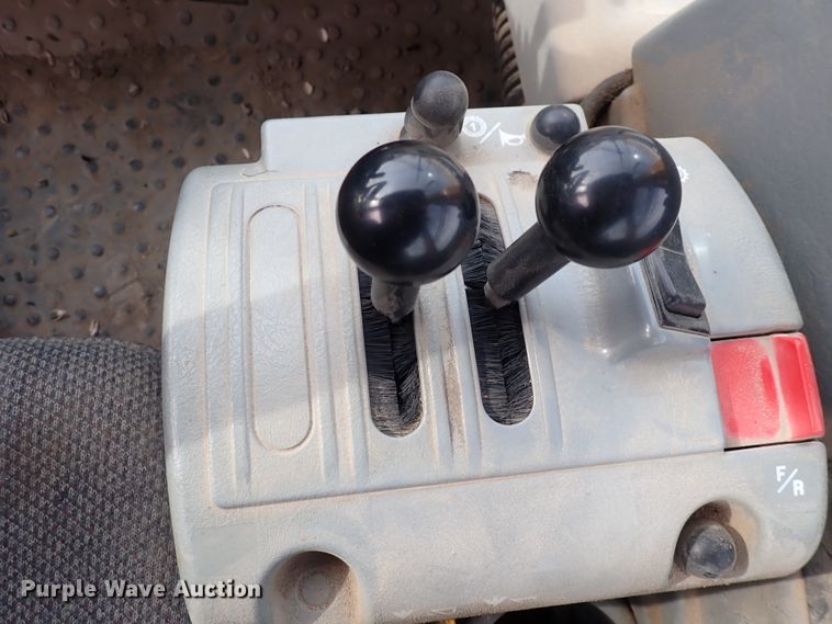 image for item DP4516 2003 Volvo L110E  wheel loader