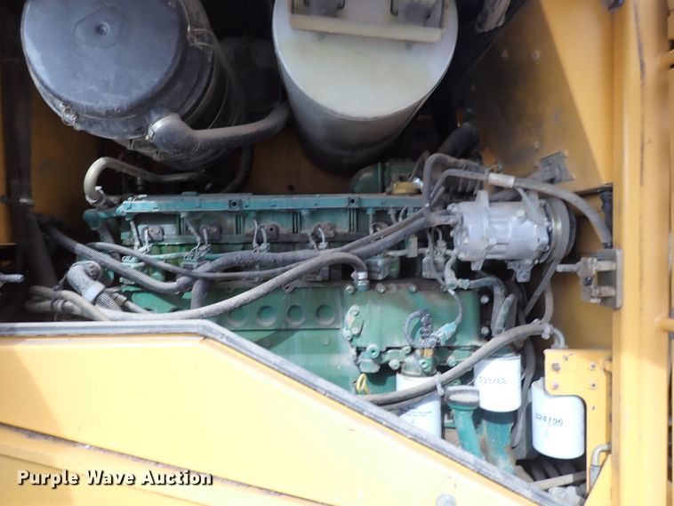 image for item DP4516 2003 Volvo L110E  wheel loader