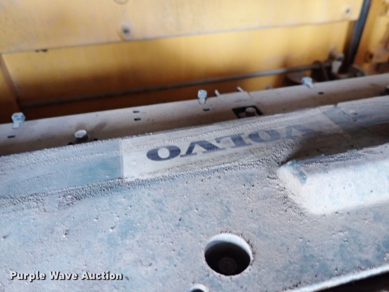 image for item DP4516 2003 Volvo L110E  wheel loader