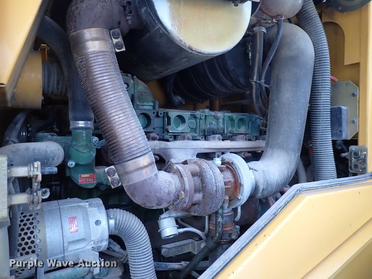 image for item DP4516 2003 Volvo L110E  wheel loader