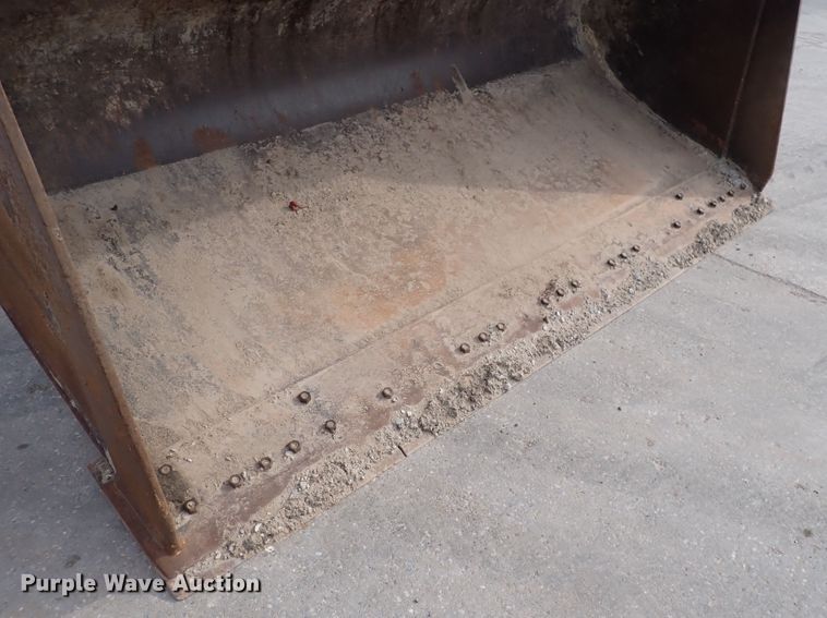 image for item DP4516 2003 Volvo L110E  wheel loader