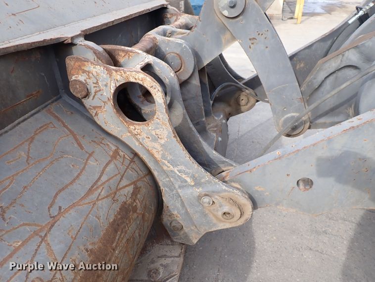 image for item DP4516 2003 Volvo L110E  wheel loader