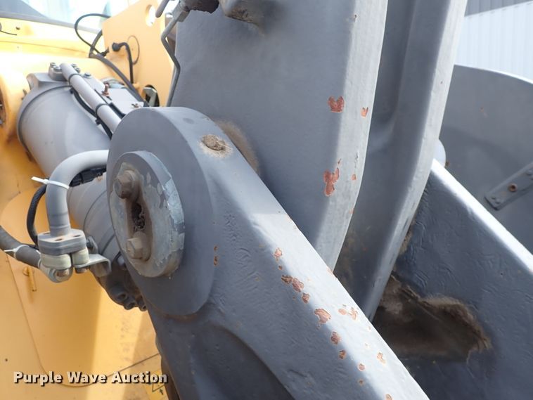 image for item DP4516 2003 Volvo L110E  wheel loader