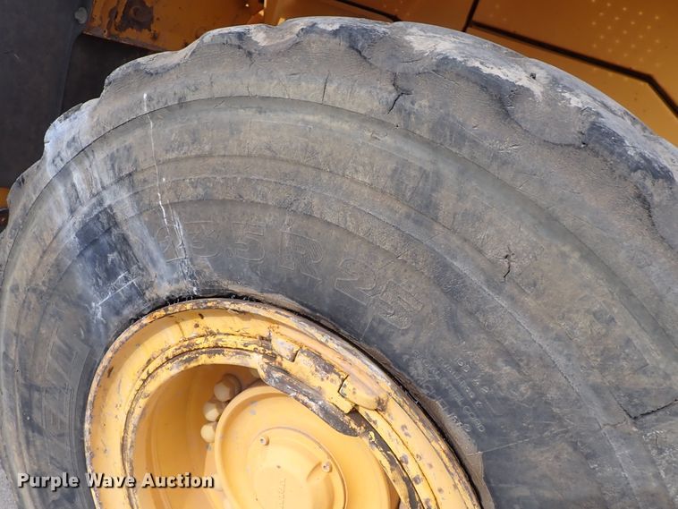 image for item DP4516 2003 Volvo L110E  wheel loader