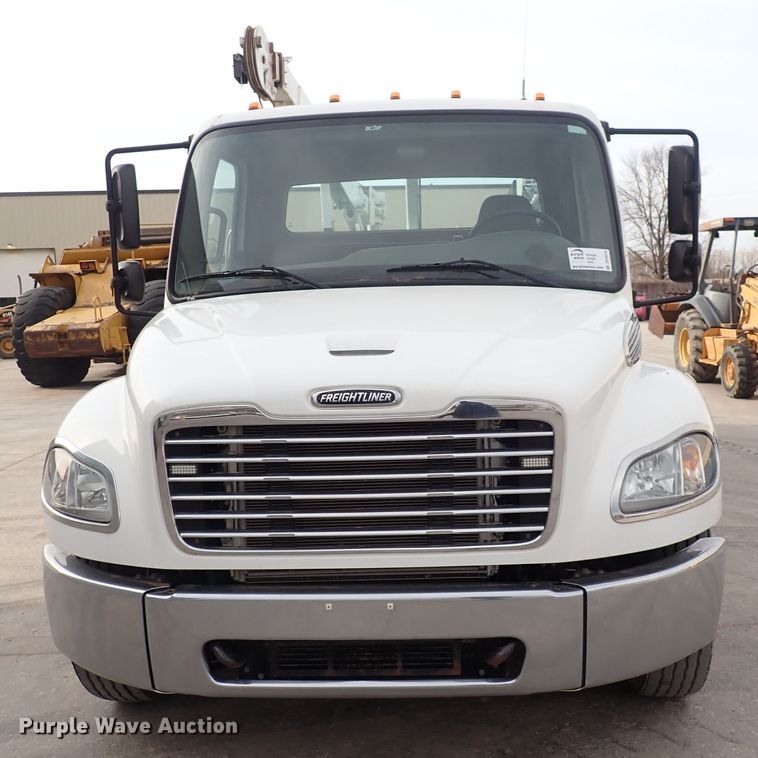 image for item DP4519 2016 Freightliner M2 106  utility / service truck