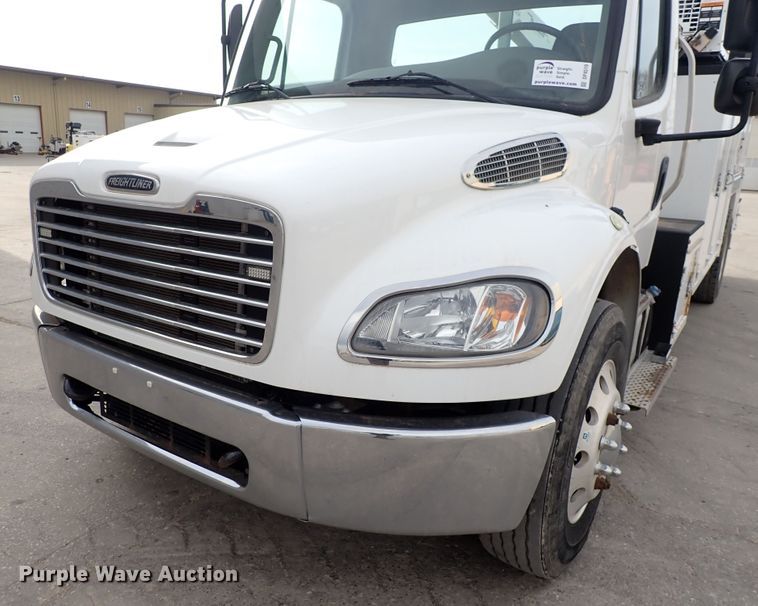 image for item DP4519 2016 Freightliner M2 106  utility / service truck