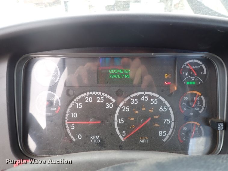 image for item DP4519 2016 Freightliner M2 106  utility / service truck