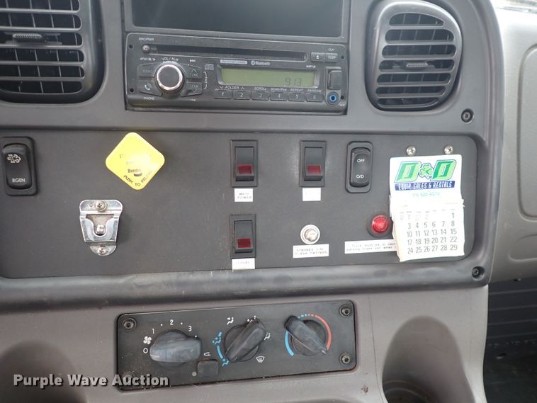 image for item DP4519 2016 Freightliner M2 106  utility / service truck