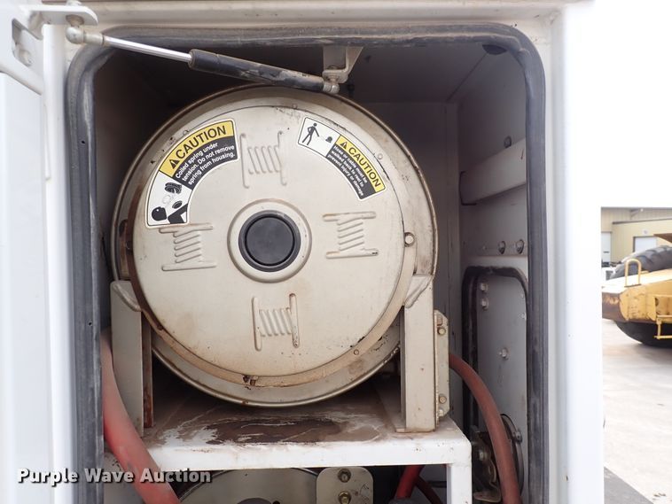 image for item DP4519 2016 Freightliner M2 106  utility / service truck