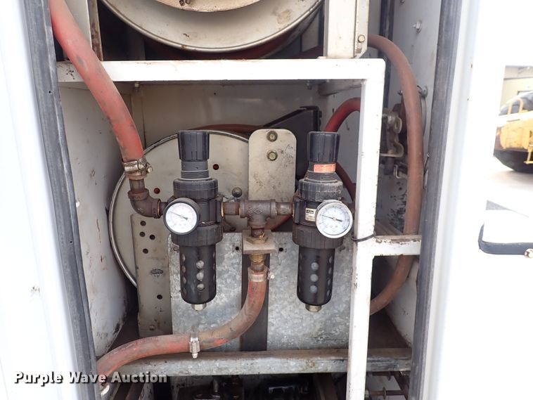 image for item DP4519 2016 Freightliner M2 106  utility / service truck