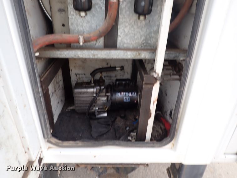 image for item DP4519 2016 Freightliner M2 106  utility / service truck