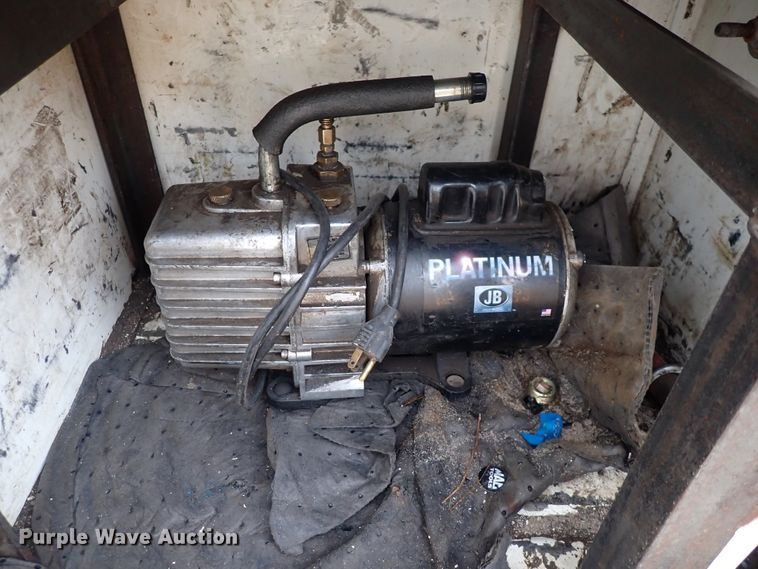 image for item DP4519 2016 Freightliner M2 106  utility / service truck