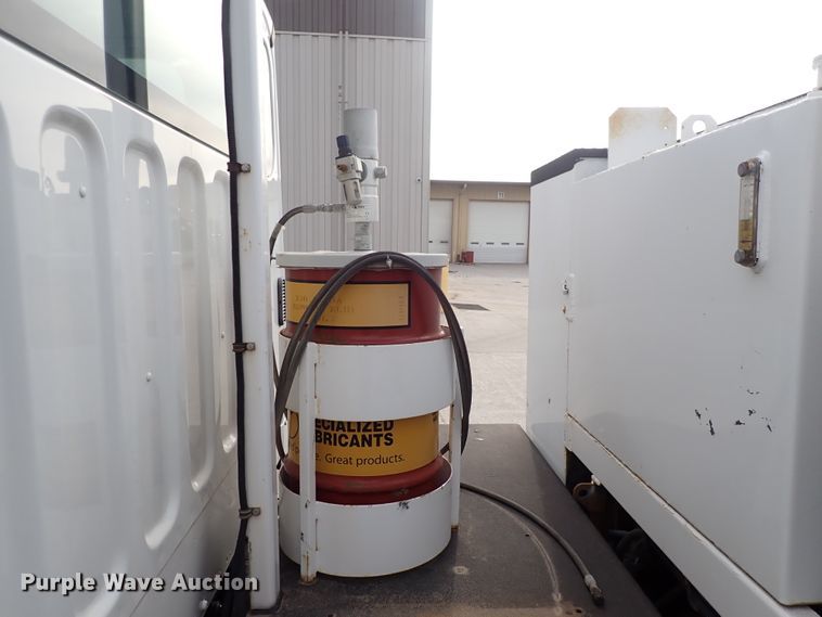 image for item DP4519 2016 Freightliner M2 106  utility / service truck