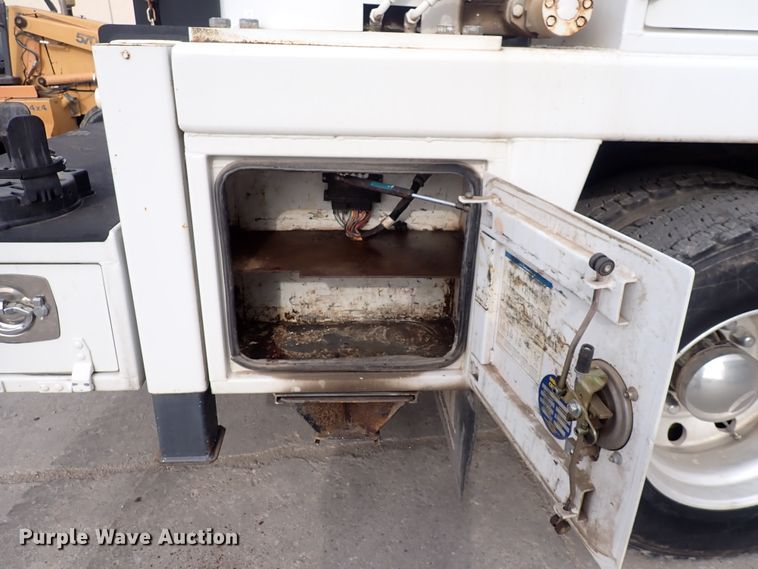 image for item DP4519 2016 Freightliner M2 106  utility / service truck