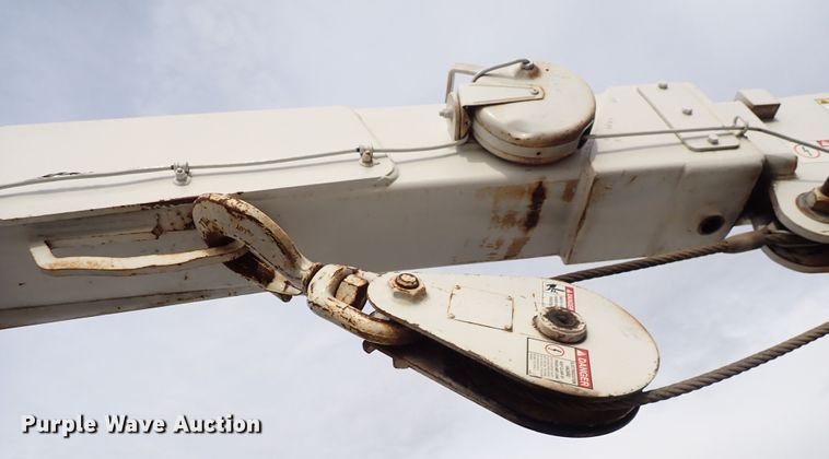 image for item DP4519 2016 Freightliner M2 106  utility / service truck