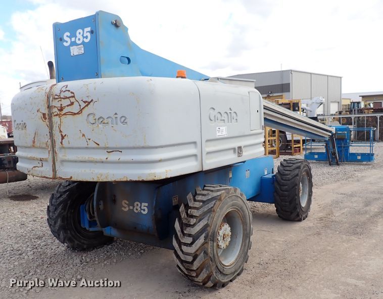 image for item DP4544 2002 Genie S85  boom lift