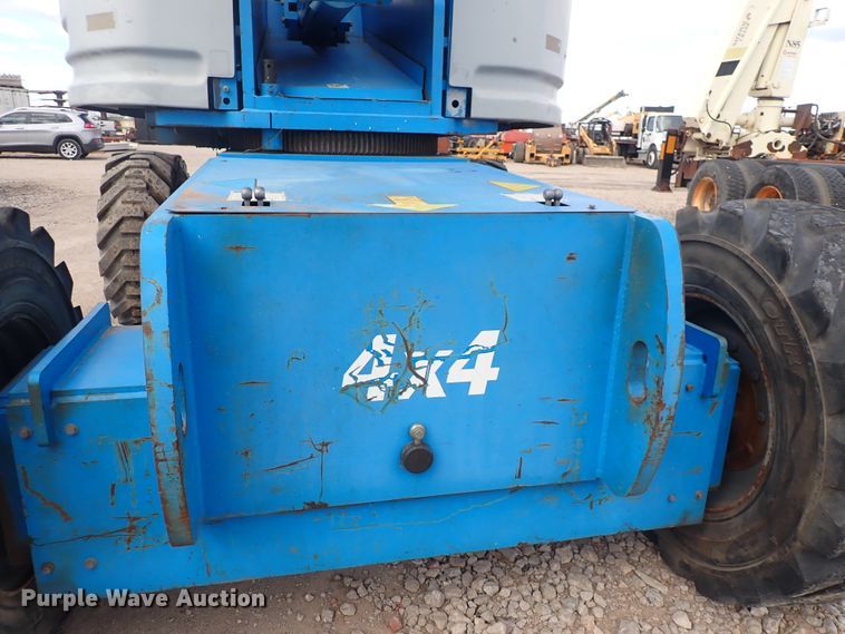 image for item DP4544 2002 Genie S85  boom lift