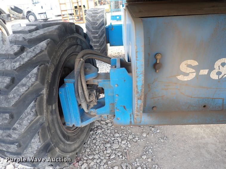 image for item DP4544 2002 Genie S85  boom lift